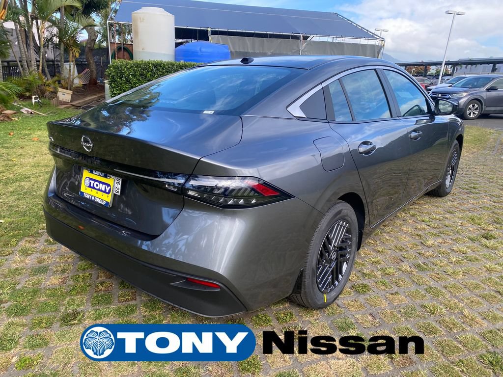 New 2026 Nissan Sentra SV w/ Floor Mat Package FWD image 7