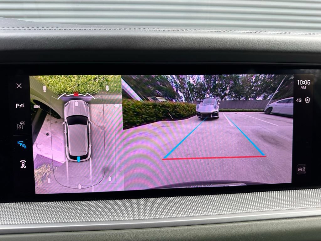 Certified 2024 Porsche Cayenne AWD/4WD image 38