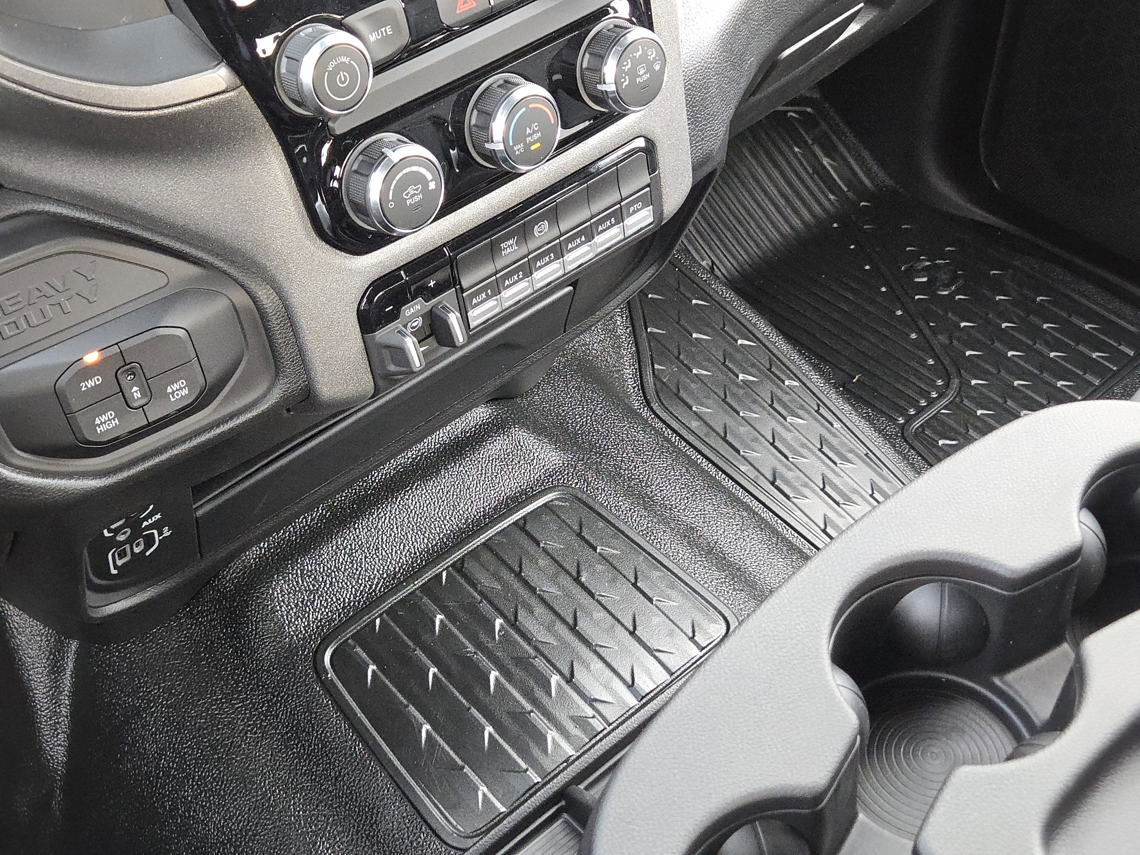 New 2026 RAM 5500 Tradesman image 16