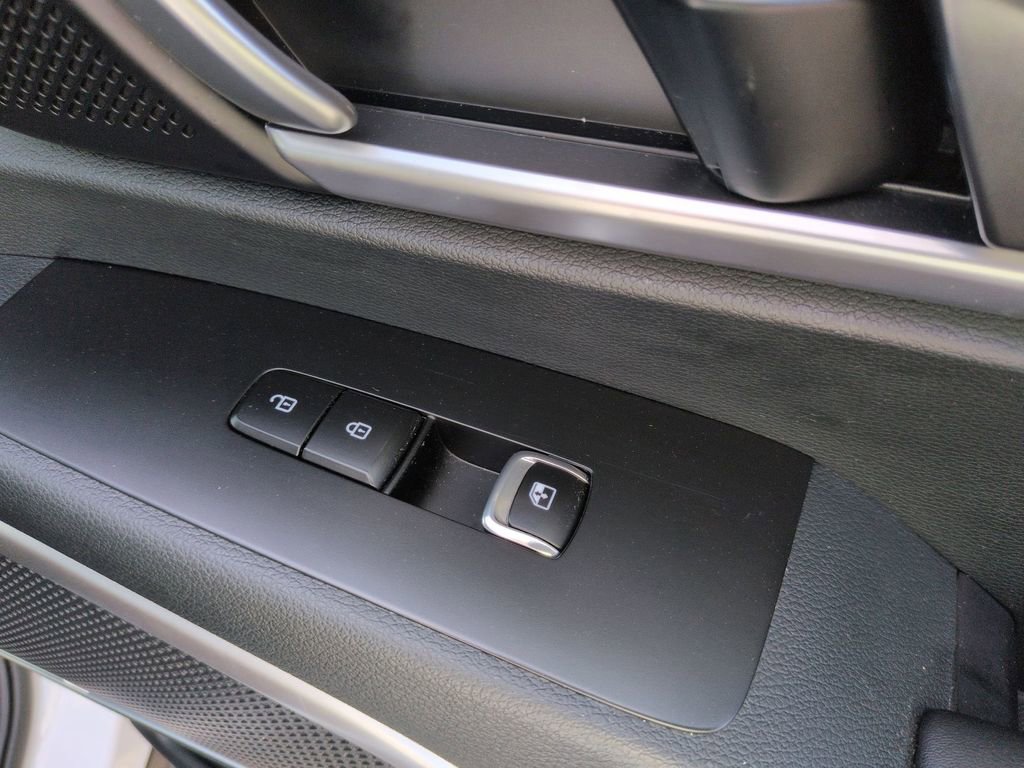 Used 2025 Kia Telluride S image 35