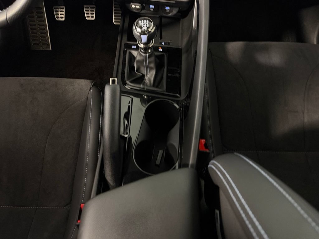 Used 2025 Hyundai Elantra N FWD image 17