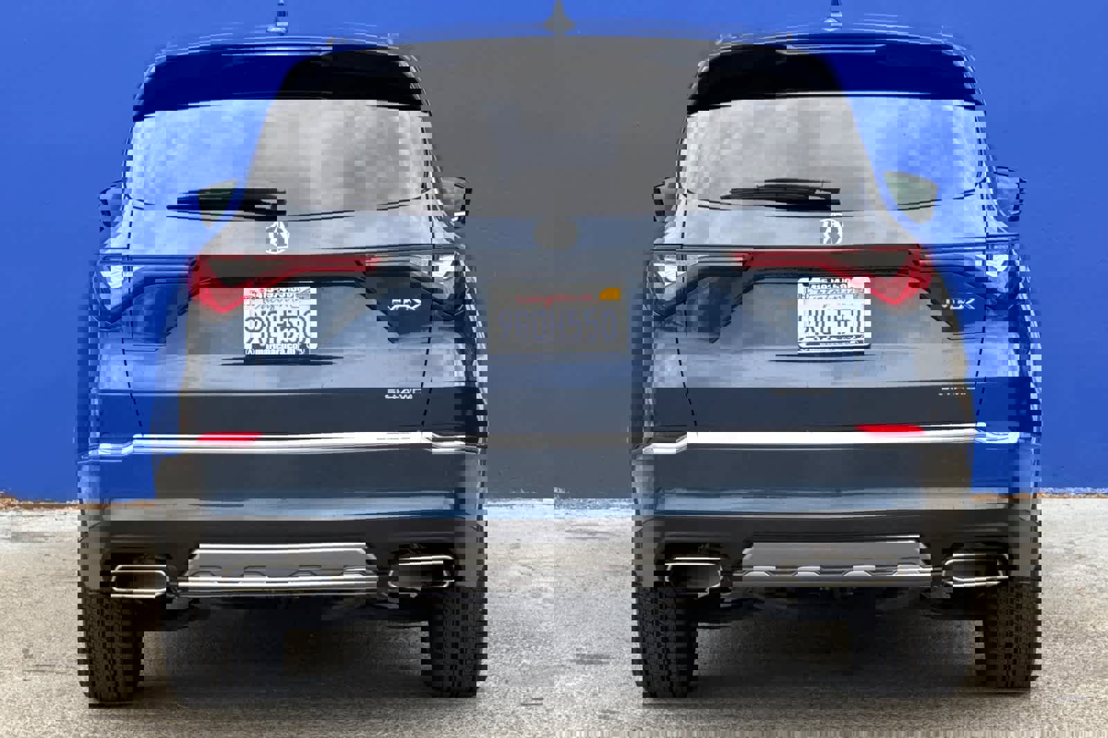 Used 2025 Acura MDX SH-AWD image 4