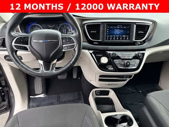 Used 2020 Chrysler Voyager LX w/ Cold Weather Group image 14