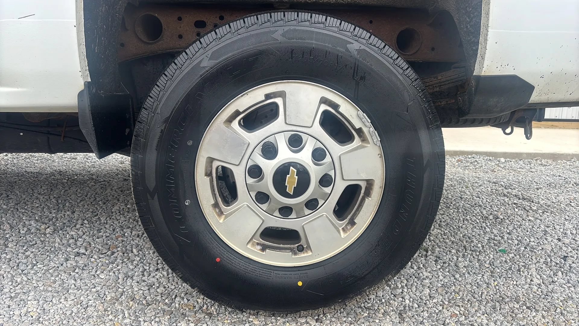 Used 2016 Chevrolet Silverado 2500 LT AWD/4WD image 2