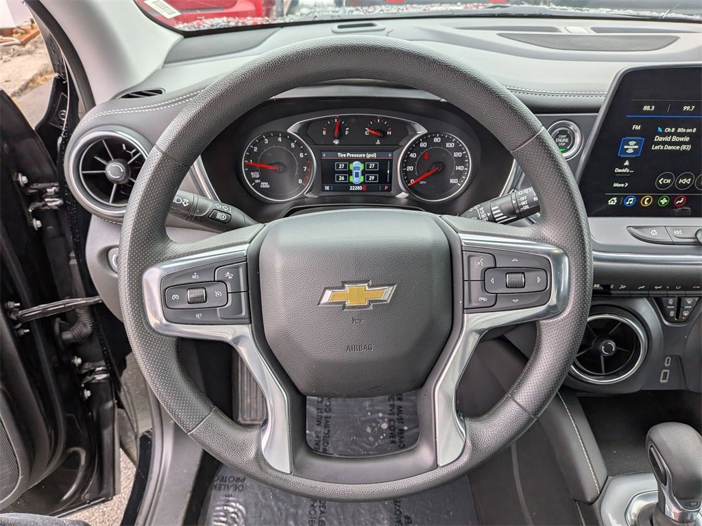 Used 2025 Chevrolet Blazer LT image 21