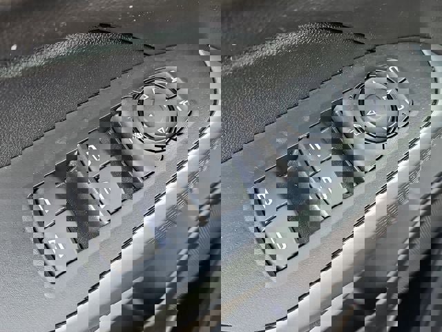 Used 2024 Chevrolet Trax LS image 32