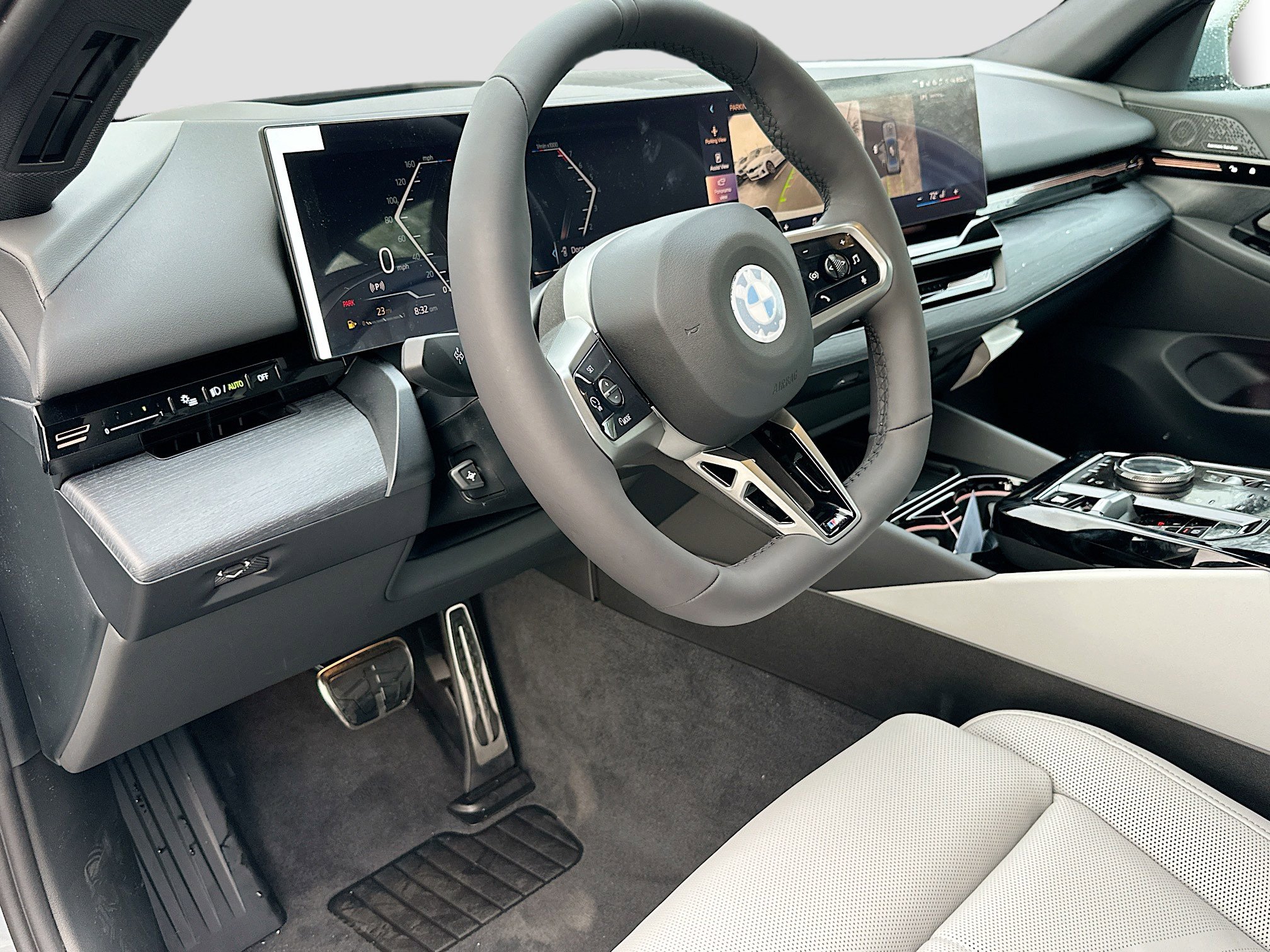 New 2026 BMW 530i w/ M Sport Package image 7