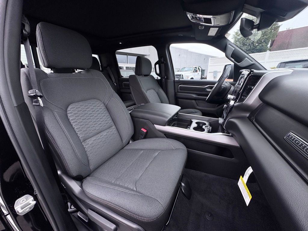 New 2026 RAM 1500 4x4 Crew Cab image 20