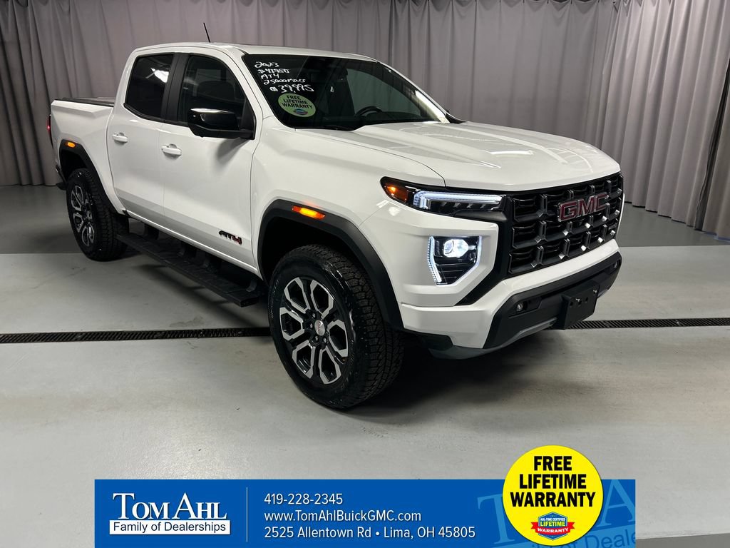 Used 2023 GMC Canyon AT4 w/ Technology Package AWD/4WD image 1
