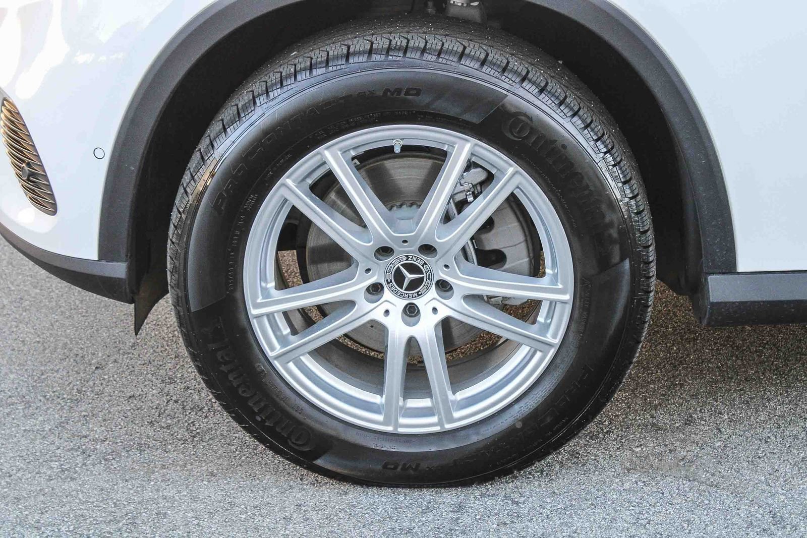 Certified 2025 Mercedes-Benz GLC 300 4MATIC image 12