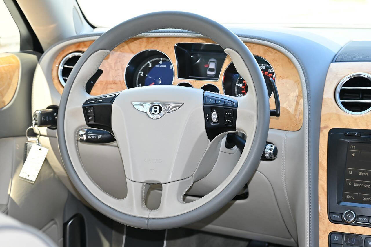 Used 2012 Bentley Flying Spur Flying Spur image 15