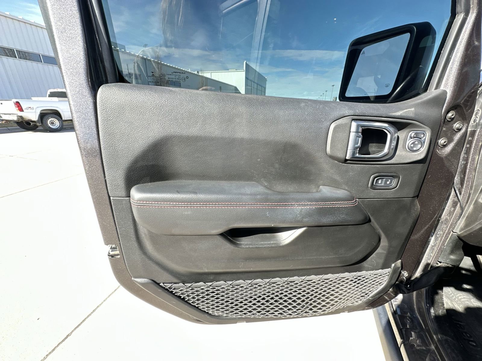 Used 2021 Jeep Wrangler Unlimited Rubicon AWD/4WD image 22