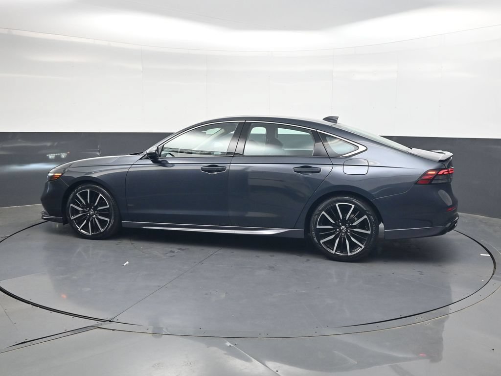 Certified 2023 Honda Accord Touring image 7