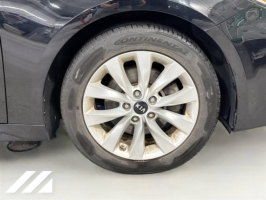 Used 2018 Kia Optima S FWD image 32