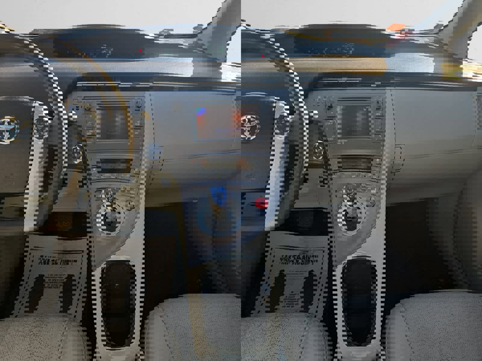 Used 2013 Toyota Prius Three w/ Solar Roof Pkg image 11