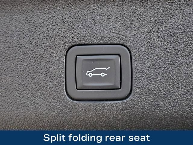 Used 2025 Cadillac Escalade Sport Platinum w/ LPO, Floor Liner Package AWD/4WD image 41