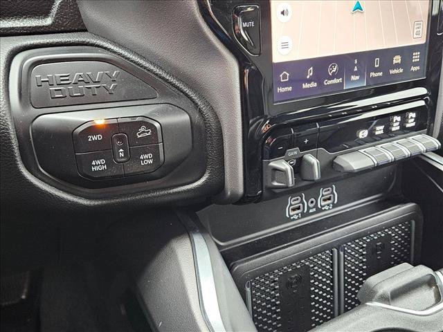 Used 2025 RAM 2500 Laramie AWD/4WD image 14