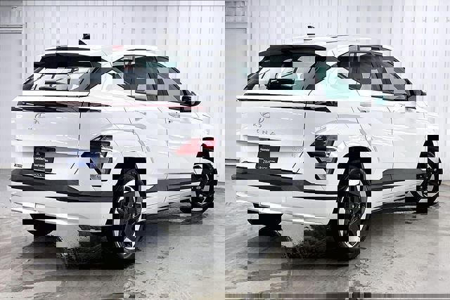 Certified 2024 Hyundai Kona SE image 12