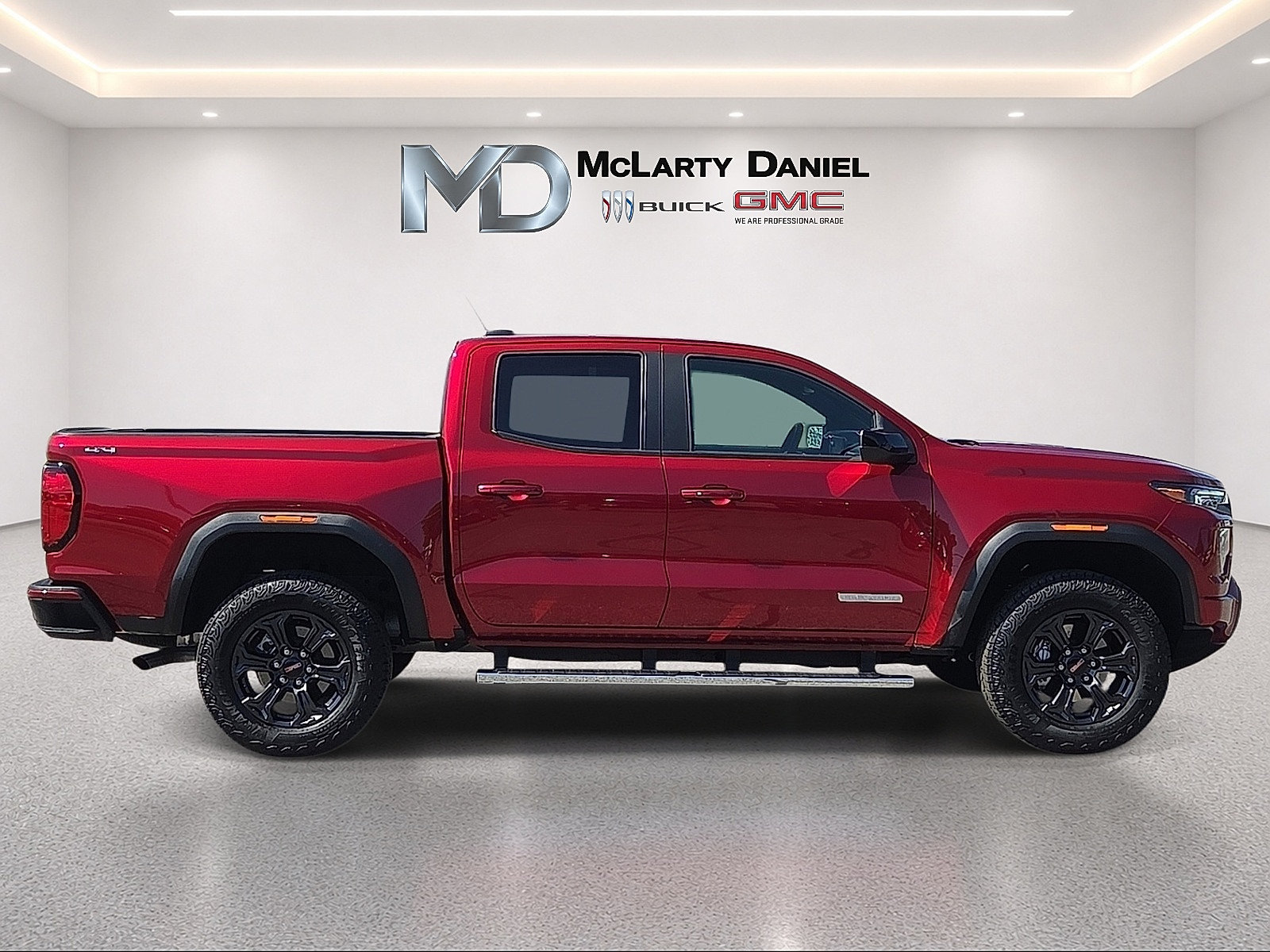 Used 2025 GMC Canyon Elevation w/ Convenience Package AWD/4WD image 15