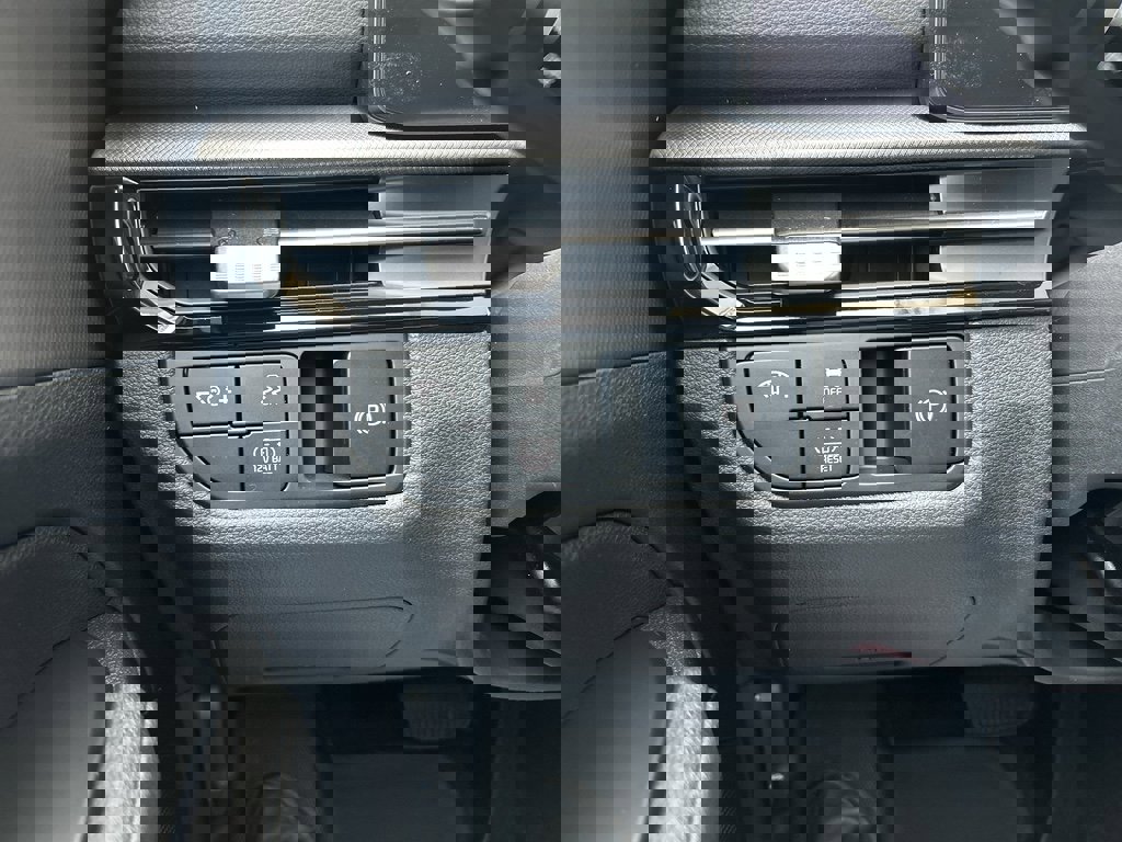 New 2026 Kia Sportage S image 26