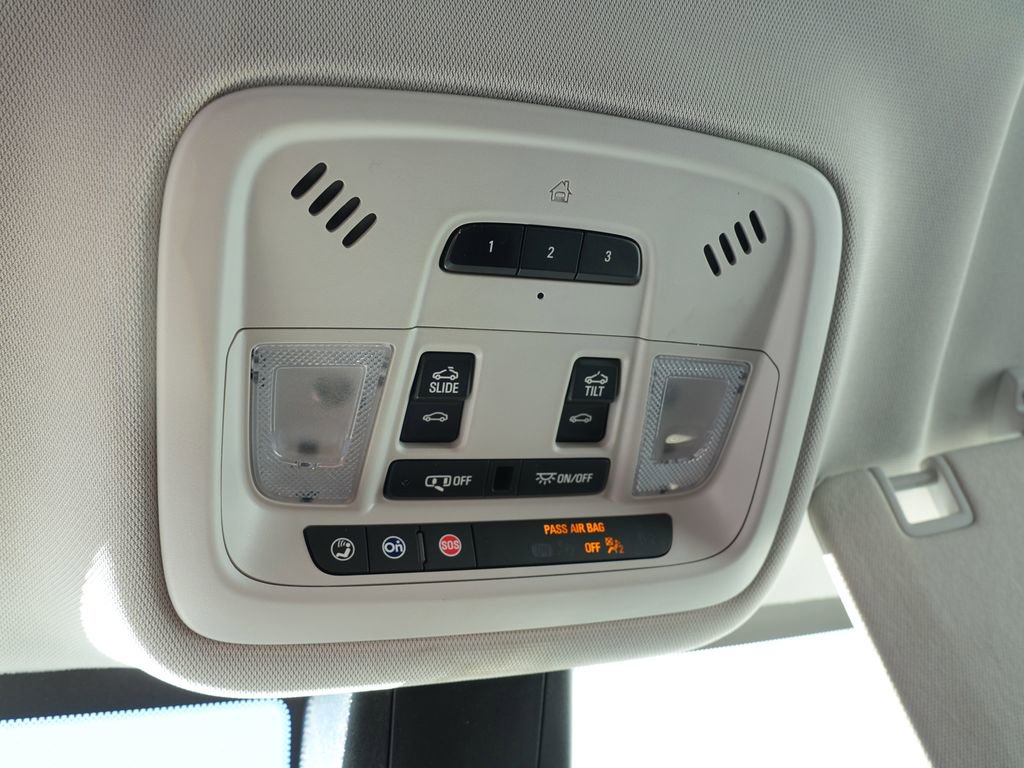 Used 2021 Chevrolet Traverse Premier w/ LPO, Floor Liner Package image 41