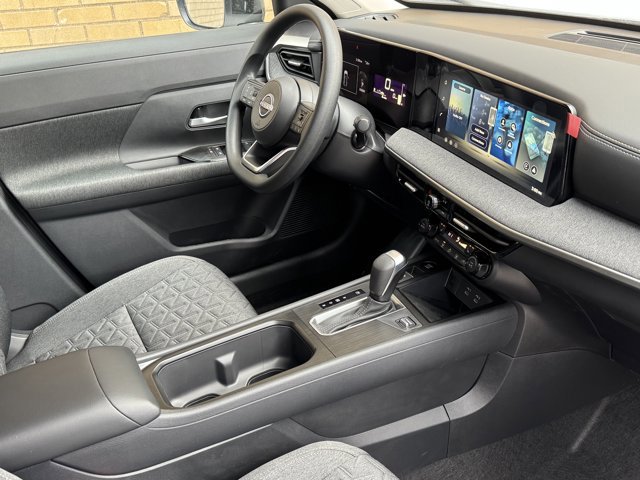 New 2026 Nissan Kicks SV w/ Cold Weather Package image 8