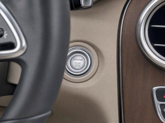 Used 2020 Mercedes-Benz GLC 300 image 22