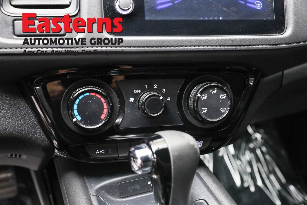 Used 2021 Honda HR-V Sport image 19