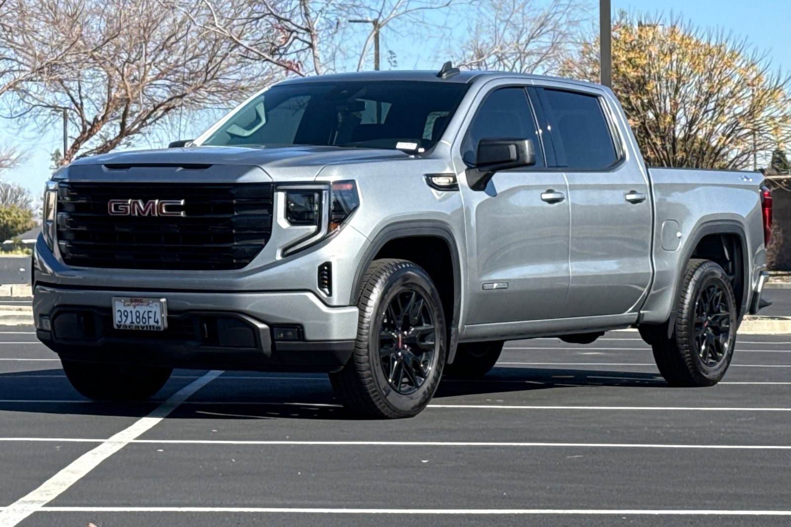 Used 2025 GMC Sierra 1500 Elevation image 9
