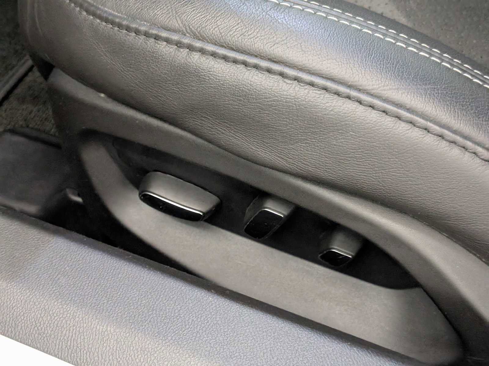 Used 2016 Chevrolet Corvette Z06 image 16