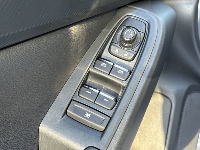 Used 2025 Subaru Crosstrek 2.0i Premium image 24