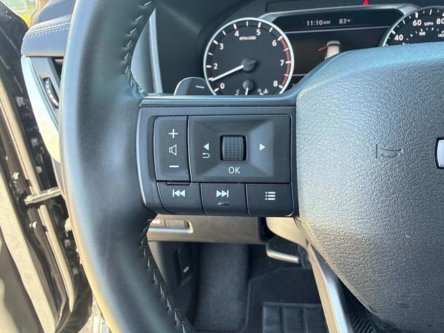 Used 2025 Nissan Rogue SV FWD image 29