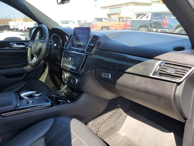 Used 2011 Hyundai Tucson Limited w/ Premium Pkg 3 image 29