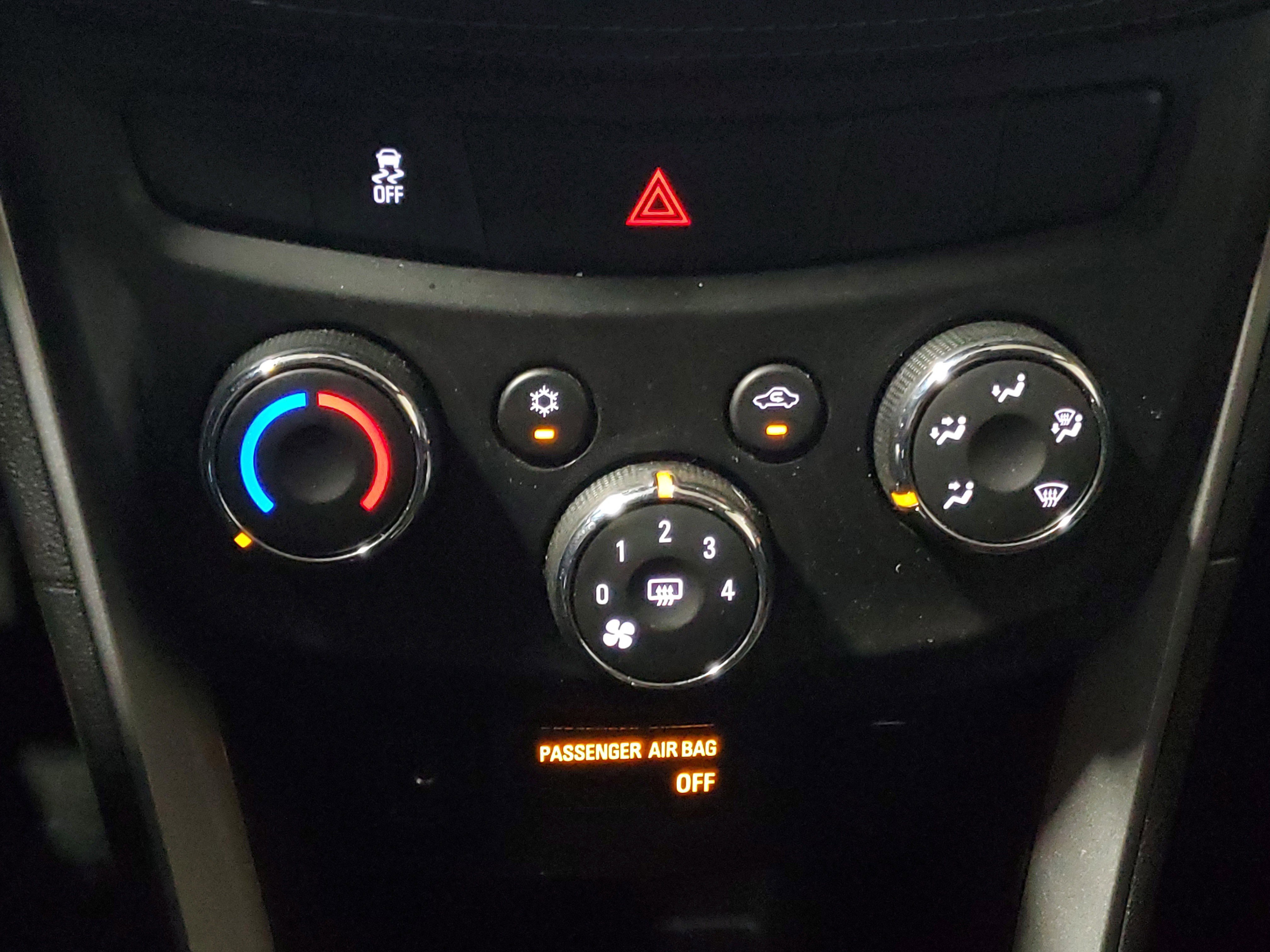 Used 2021 Chevrolet Trax LS image 29