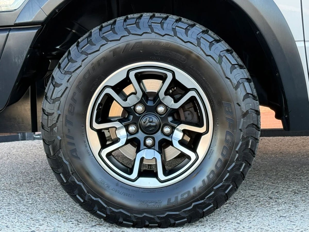 Used 2016 RAM 1500 Rebel w/ Luxury Group AWD/4WD image 29