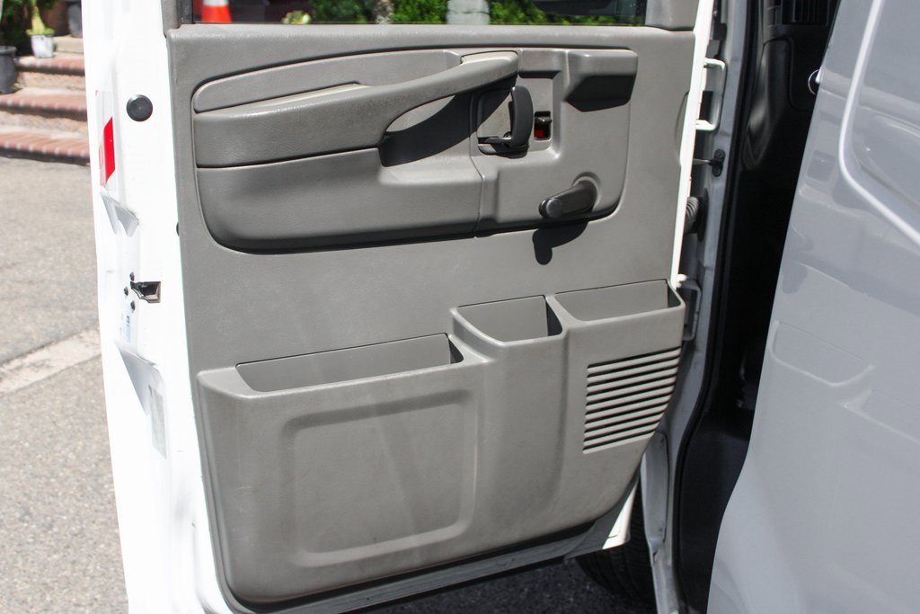 Used 2012 Chevrolet Express 1500 image 14