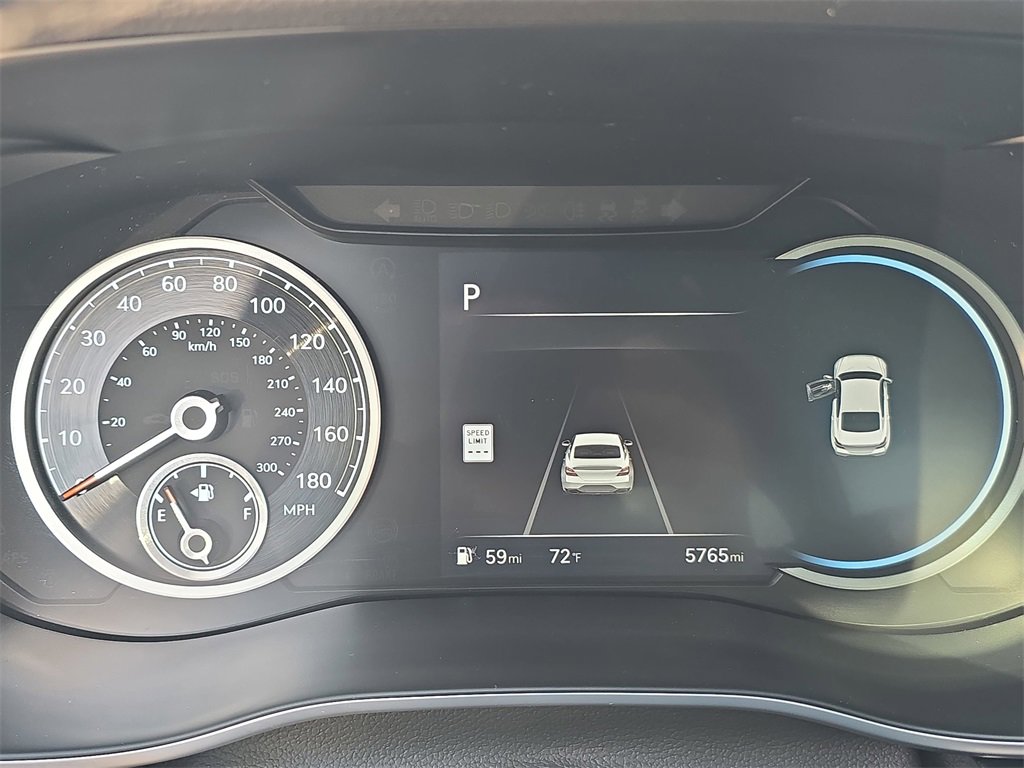 Used 2025 Genesis G70 3.3T Advanced w/ Sport Prestige Package image 19