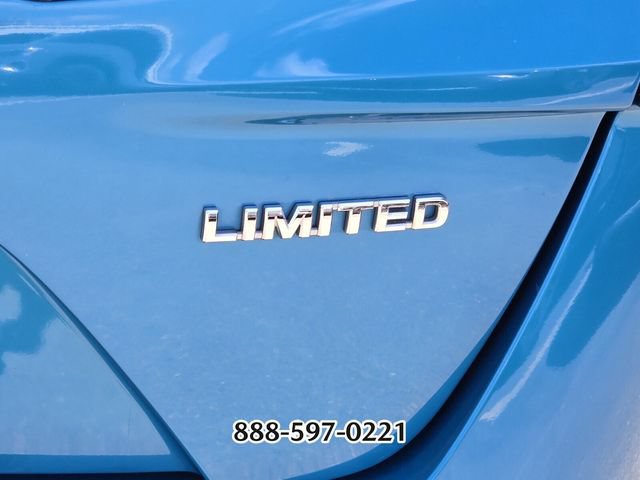 Used 2022 Toyota Prius Prime Limited FWD image 15