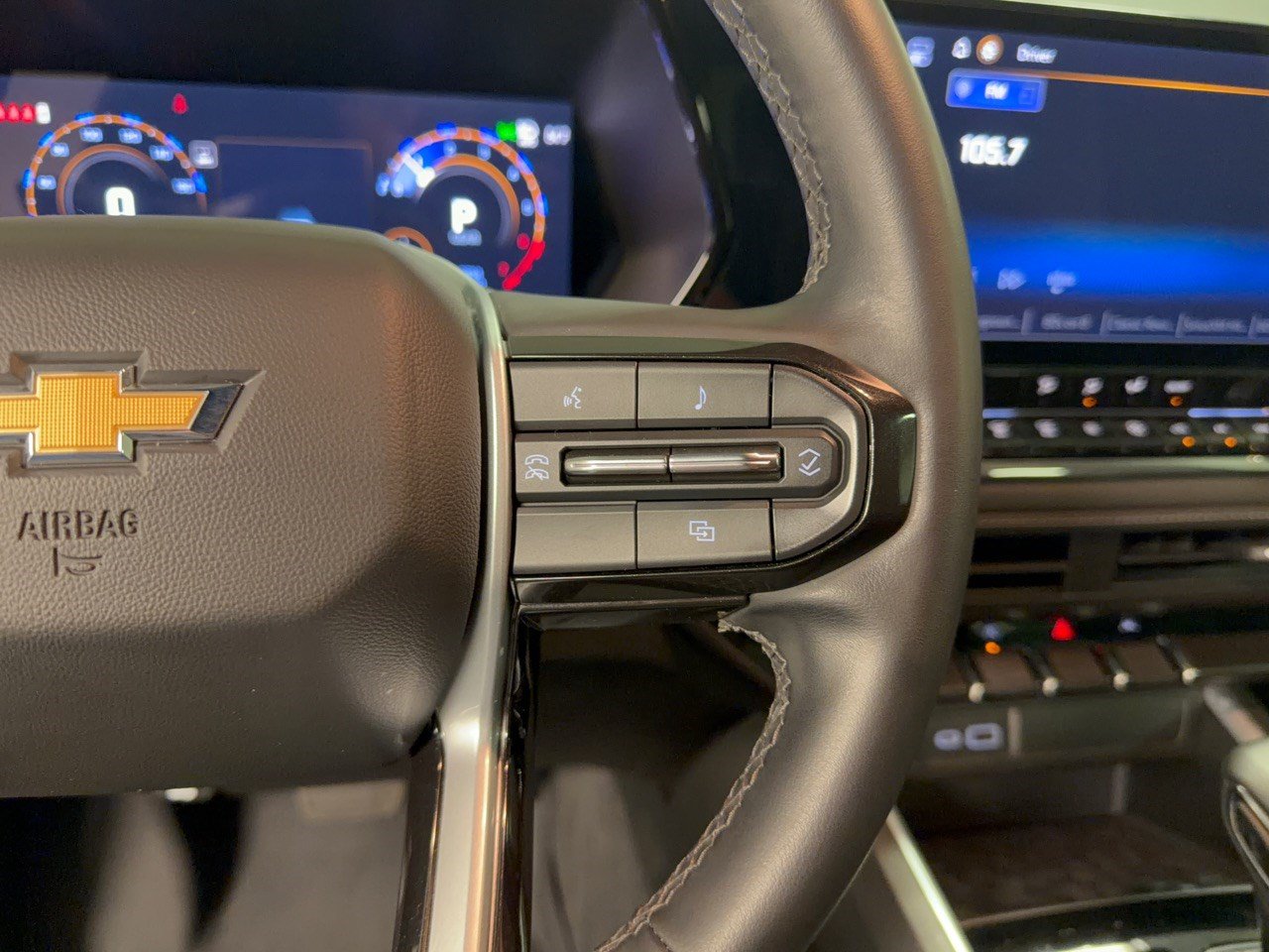 Used 2024 Chevrolet Colorado LT w/ LT Convenience Package RWD image 19