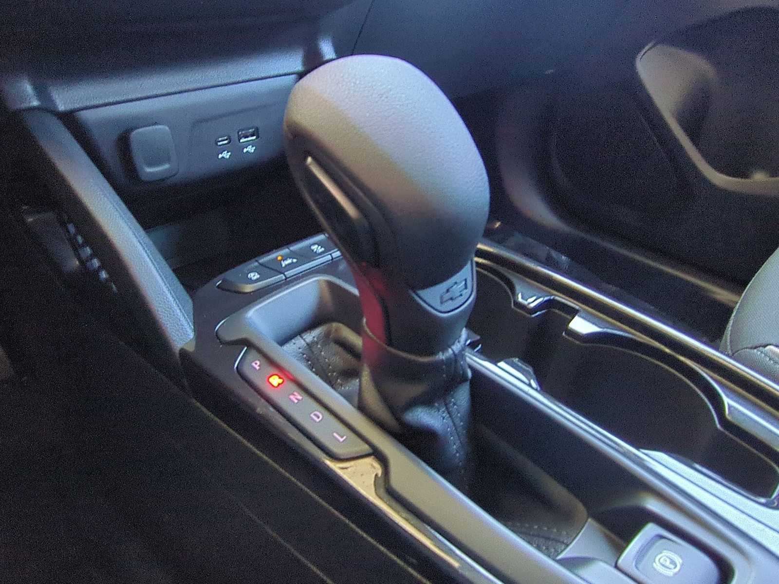 Used 2024 Chevrolet TrailBlazer LS FWD image 21