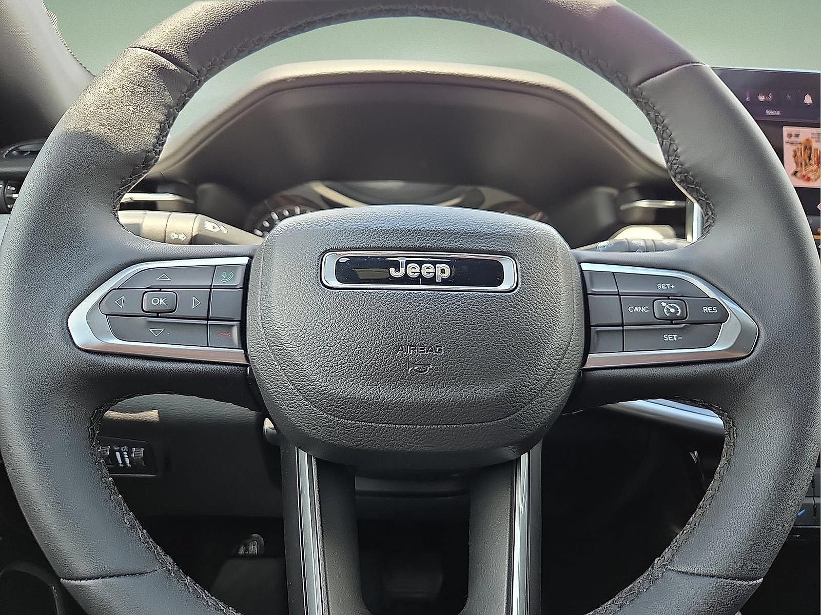 Used 2024 Jeep Compass Latitude AWD/4WD image 24