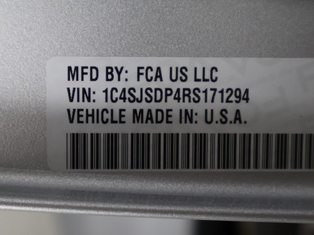 Used 2024 Jeep Wagoneer L Series III w/ Flexible Seating Group AWD/4WD image 53