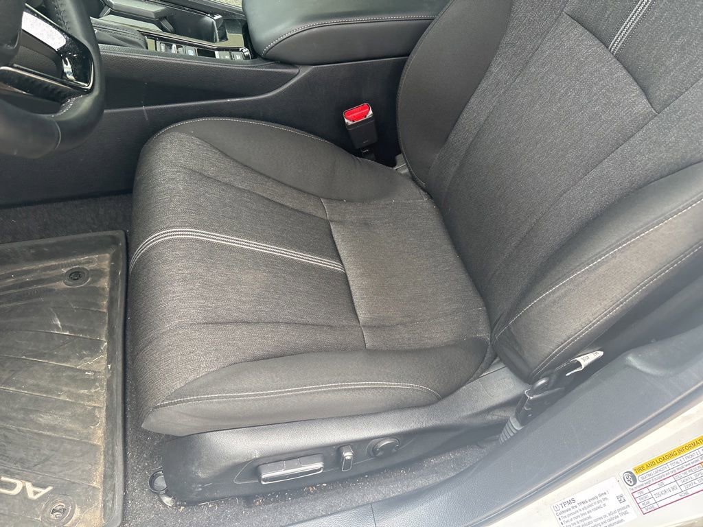 Used 2023 Honda Accord Sport image 12