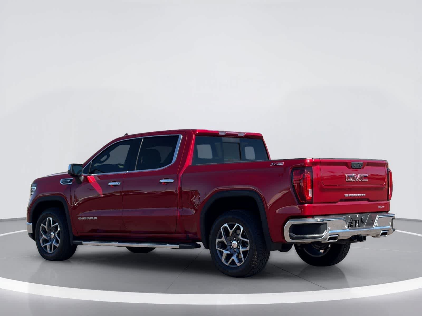 Used 2025 GMC Sierra 1500 SLT w/ SLT Premium Plus Package AWD/4WD image 3