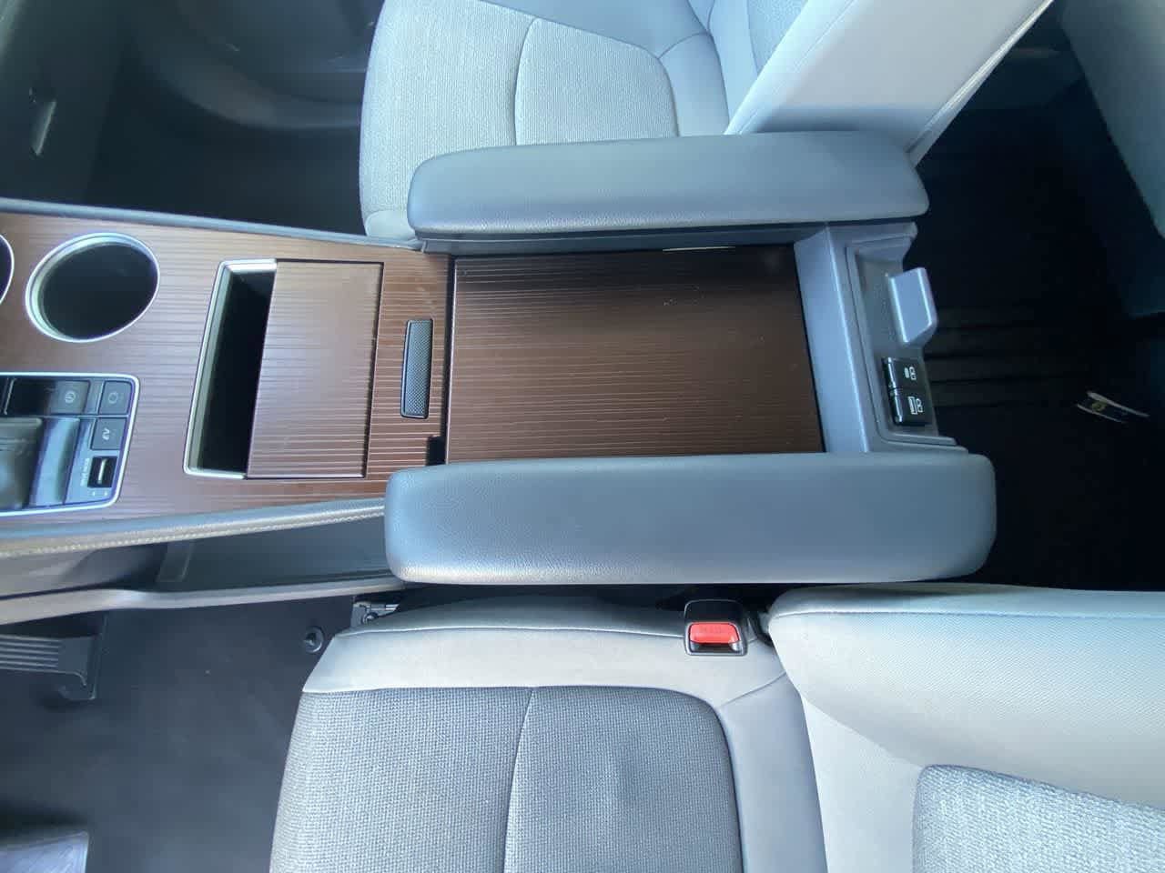 Certified 2022 Toyota Sienna LE FWD image 20