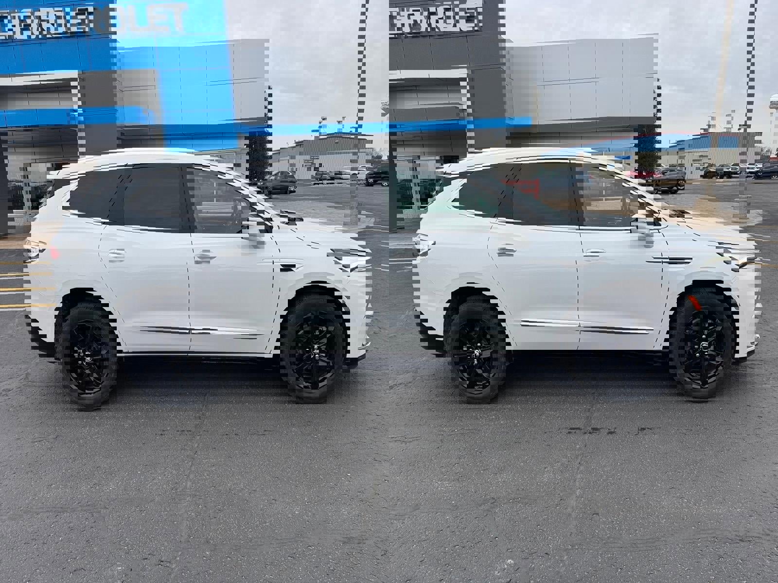 Certified 2023 Buick Enclave Essence w/ Experience Buick Package image 2