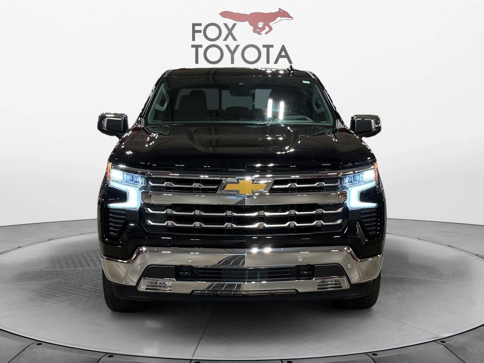 Used 2025 Chevrolet Silverado 1500 LTZ w/ Technology Package AWD/4WD image 9
