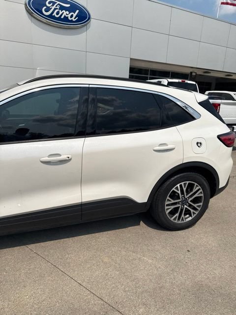 Used 2020 Ford Escape SEL FWD image 11