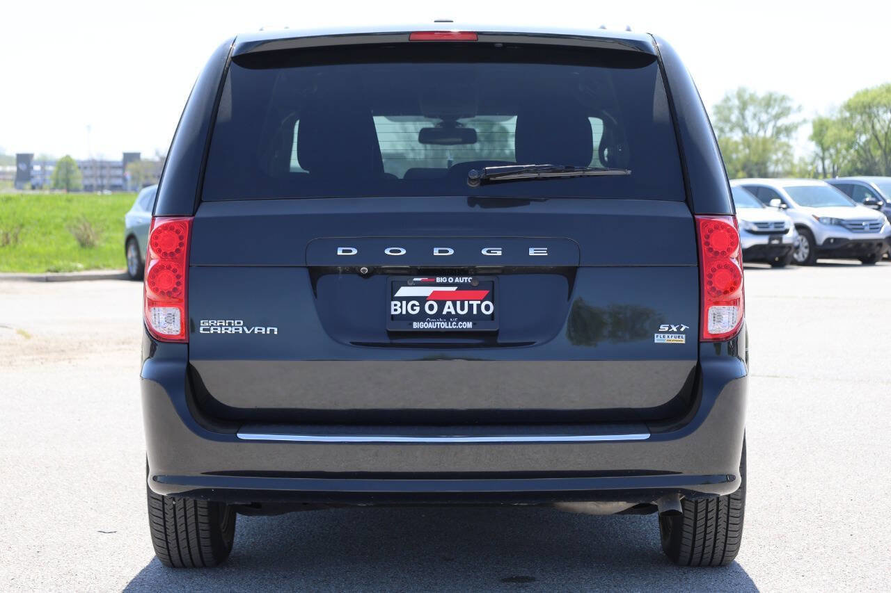 Used 2019 Dodge Grand Caravan SXT FWD image 10