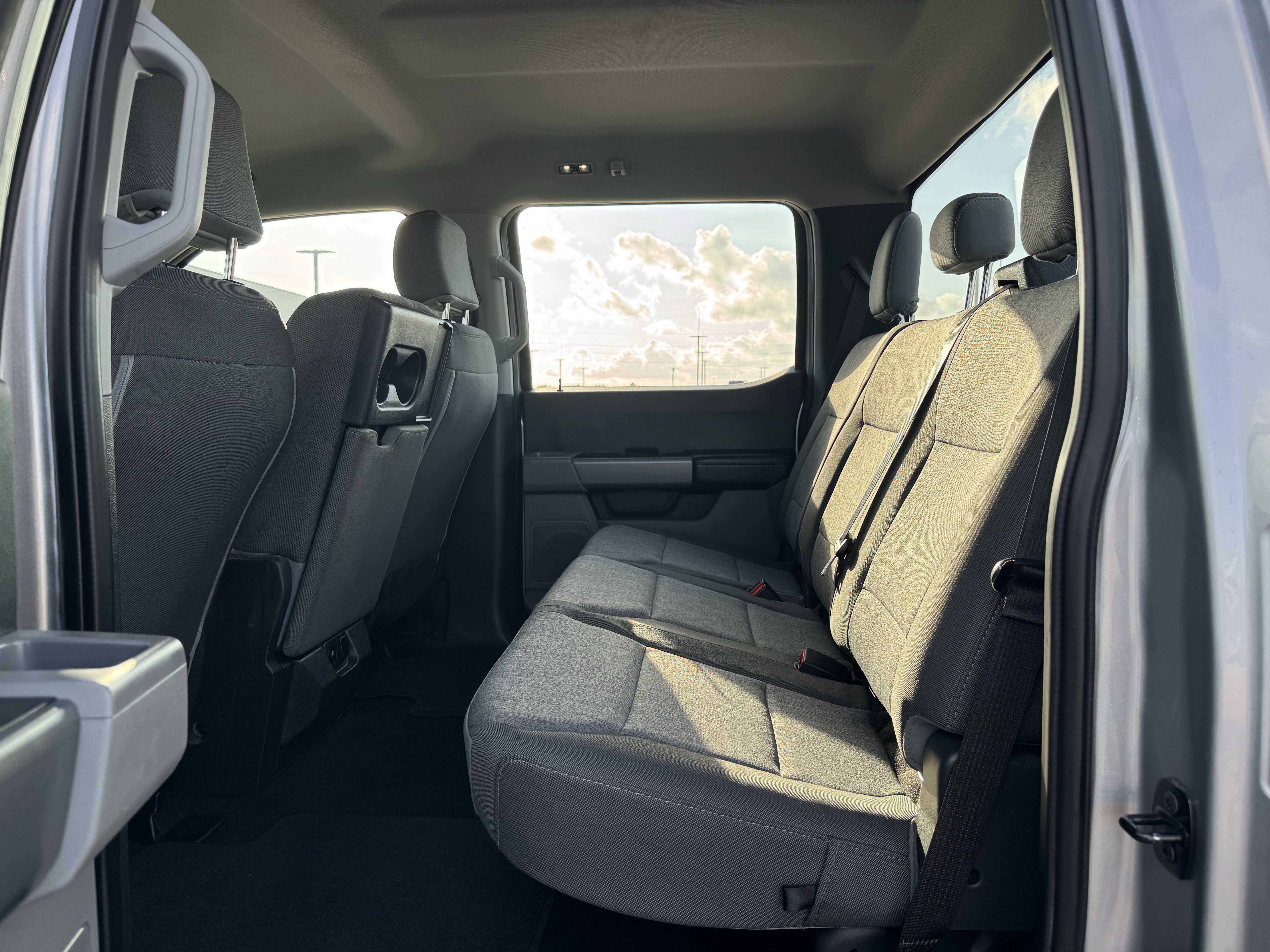 Used 2024 Ford F250 XL w/ STX Appearance Package AWD/4WD image 18